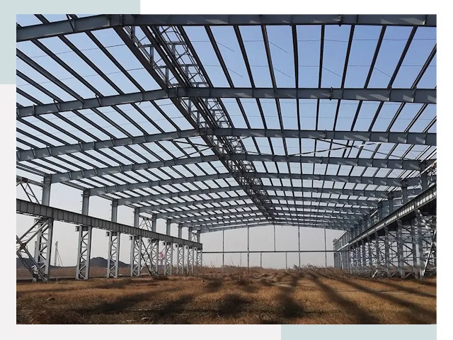 Строительство ангаров в Старой Руссе от 611 руб за м2