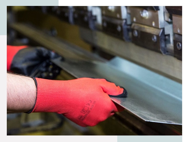 Гибка металла в Старая Русса от 611 руб. - Надёжно и быстро